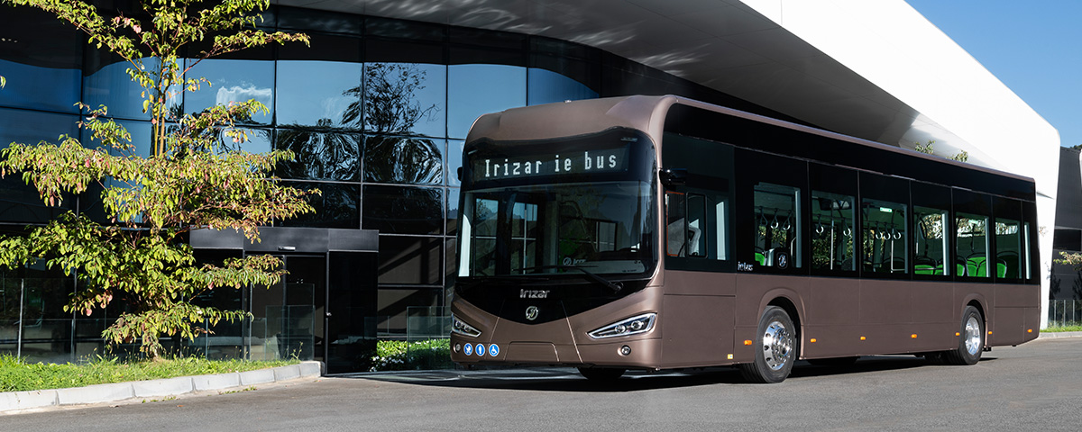 La nouvelle génération de l’Irizar ie bus, l’autobus zéro émission, est lancée sur le marché avec les dernières innovations technologiques et de conception